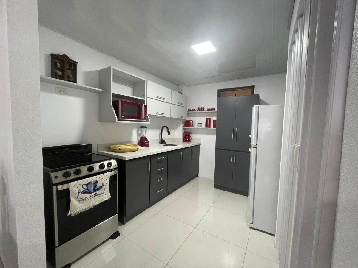 Apartament Alicia'S Place 10 Min From Airport Alajuela Zewnętrze zdjęcie